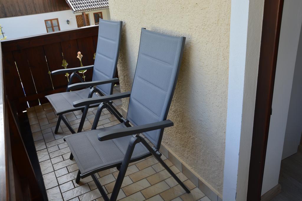 Appart Weisse Urlauben Am Wolfgangsee Apartment Sankt Gilgen